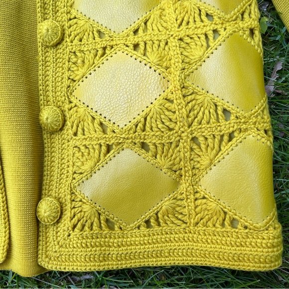 1960s Vintage Sammy Wong wool crochet leather patchwork cardigan sweater jacket - Picture 4 of 15